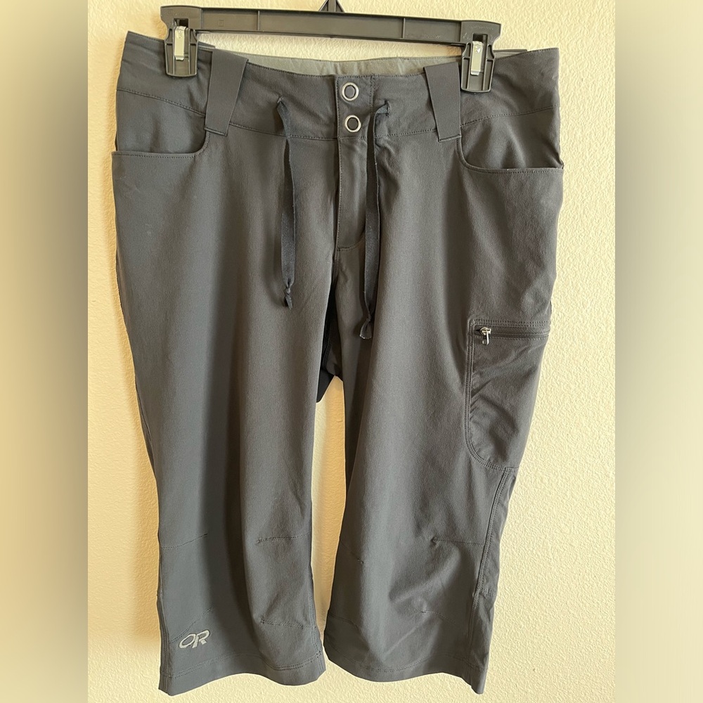 Women’s Outdoor Research grey capris size 4